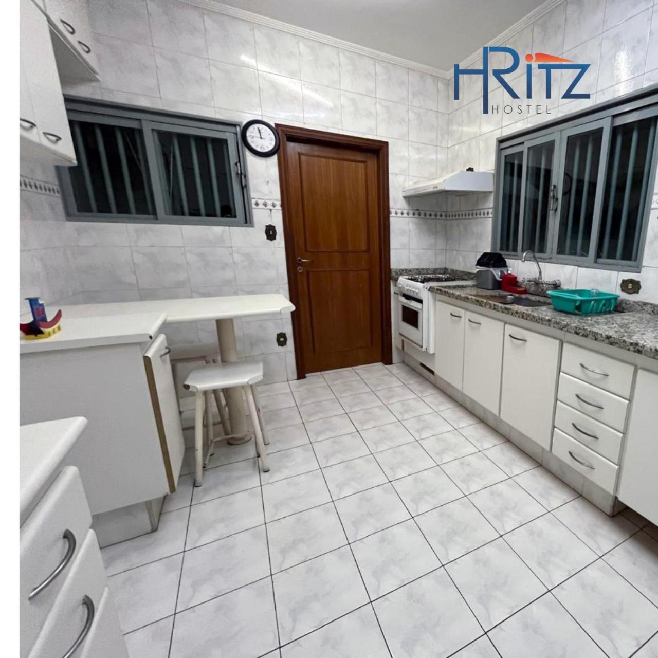Ritz Hostel Araçatuba Buitenkant foto